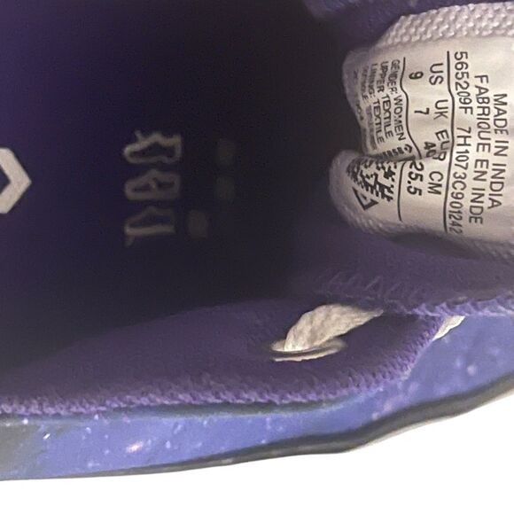 Converse Chuck Taylor All Star 565209F Women's Purple Miss Galaxy Sneakers SZ 9 - Picture 12 of 12